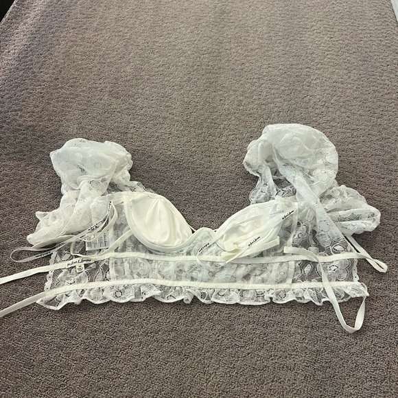 For Love and Lemmons Lorena Top - Picture 12 of 16